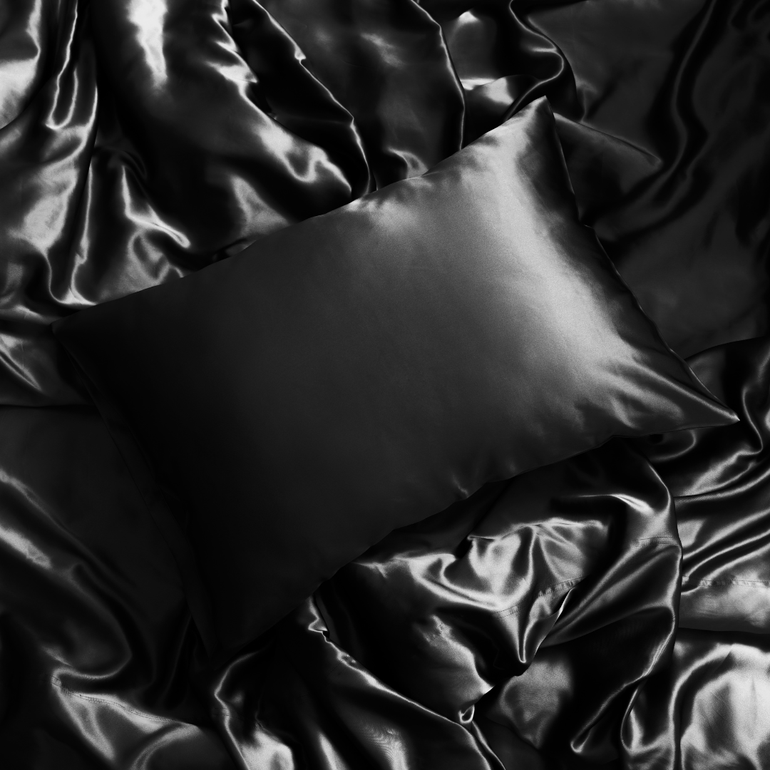 Pure Silk Bedding Set - Black